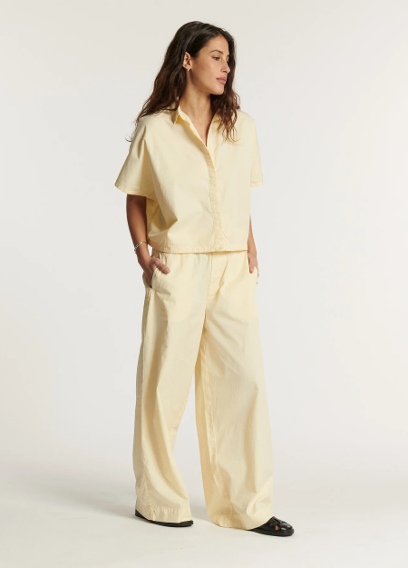 LABDIP marca francesa con una gran experiencia en denim y pantalones de tejidos ecológicos y bien confeccionados 2