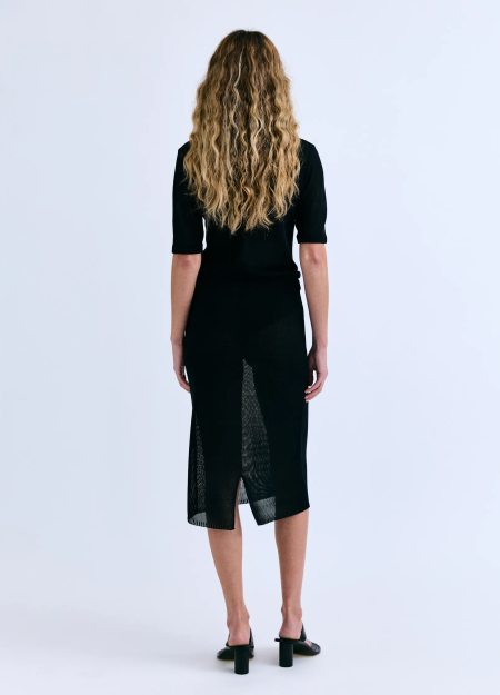 LOVE STORIES es una marca de lencería contemporánea que combina comodidad, estilo y feminidad. Especializada en prendas íntimas 2