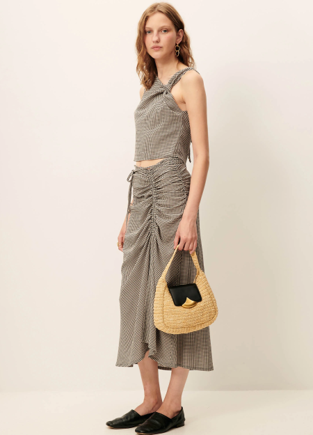 SESSÚN marca francesa de ropa de mujer con un estilo casual, femenino y minimal 2