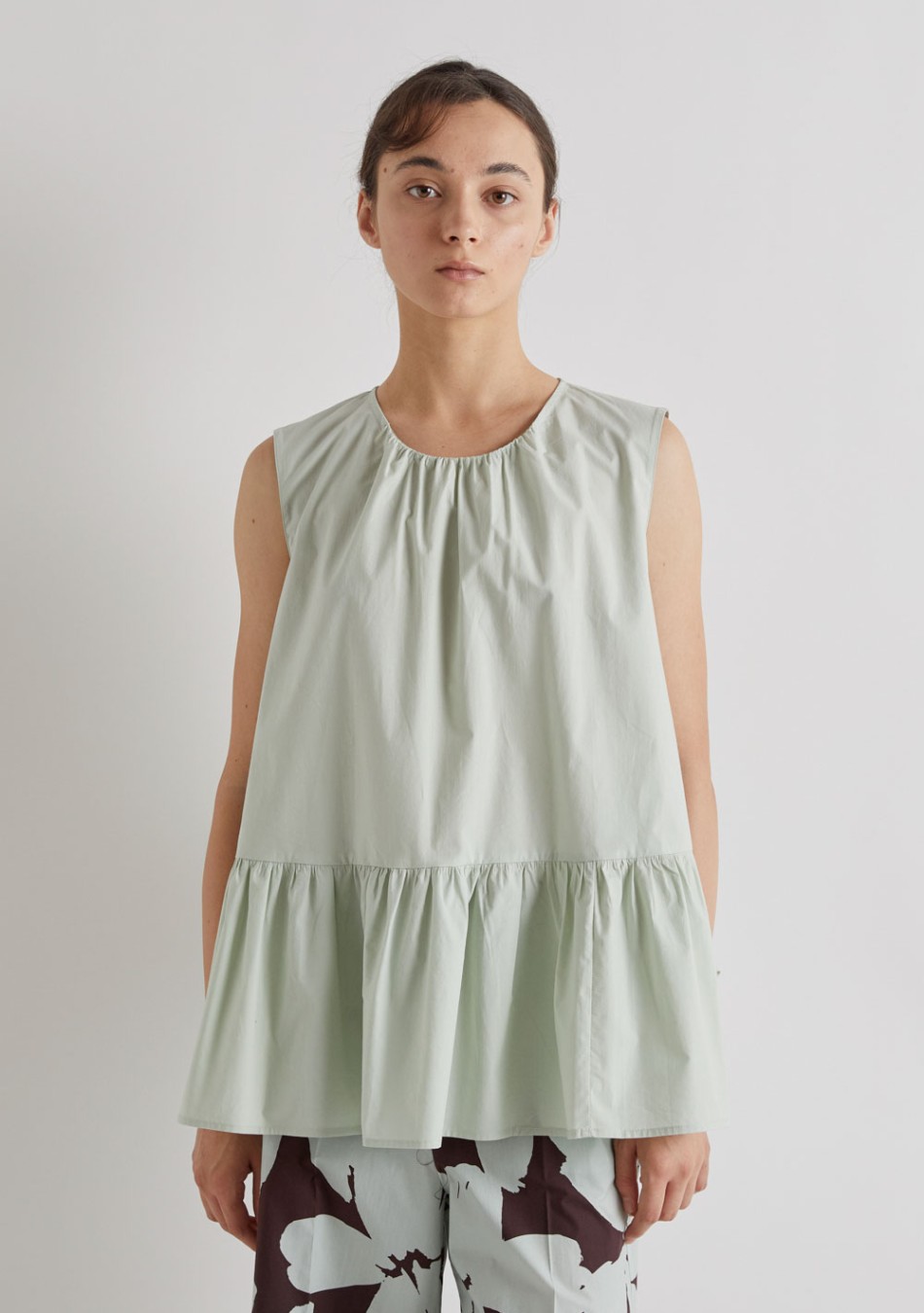 MMEIMEIJ marca de prendas elegantes, femeninas y fabricadas con tejidos de alta calidad que combinan diseño italiano, comodidad