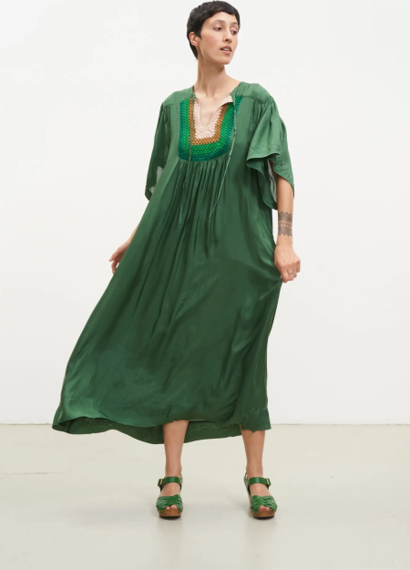 LEON6HARPER marca francesa de ropa de mujer  con algodones orgánico y de estilo casual y dinámico