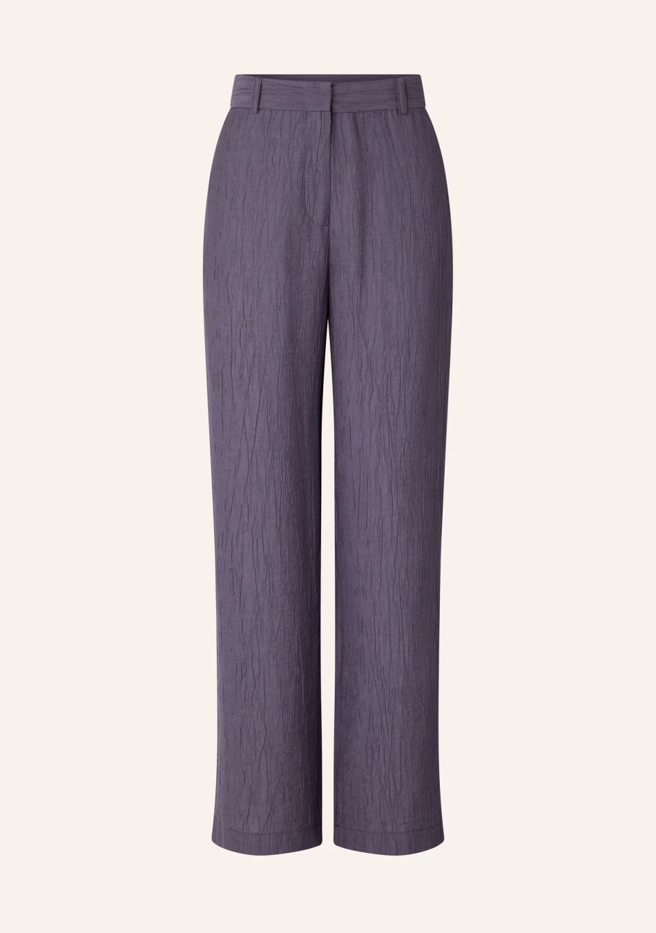 SESSÚN marca francesa de ropa de mujer con un estilo casual, femenino y minimal