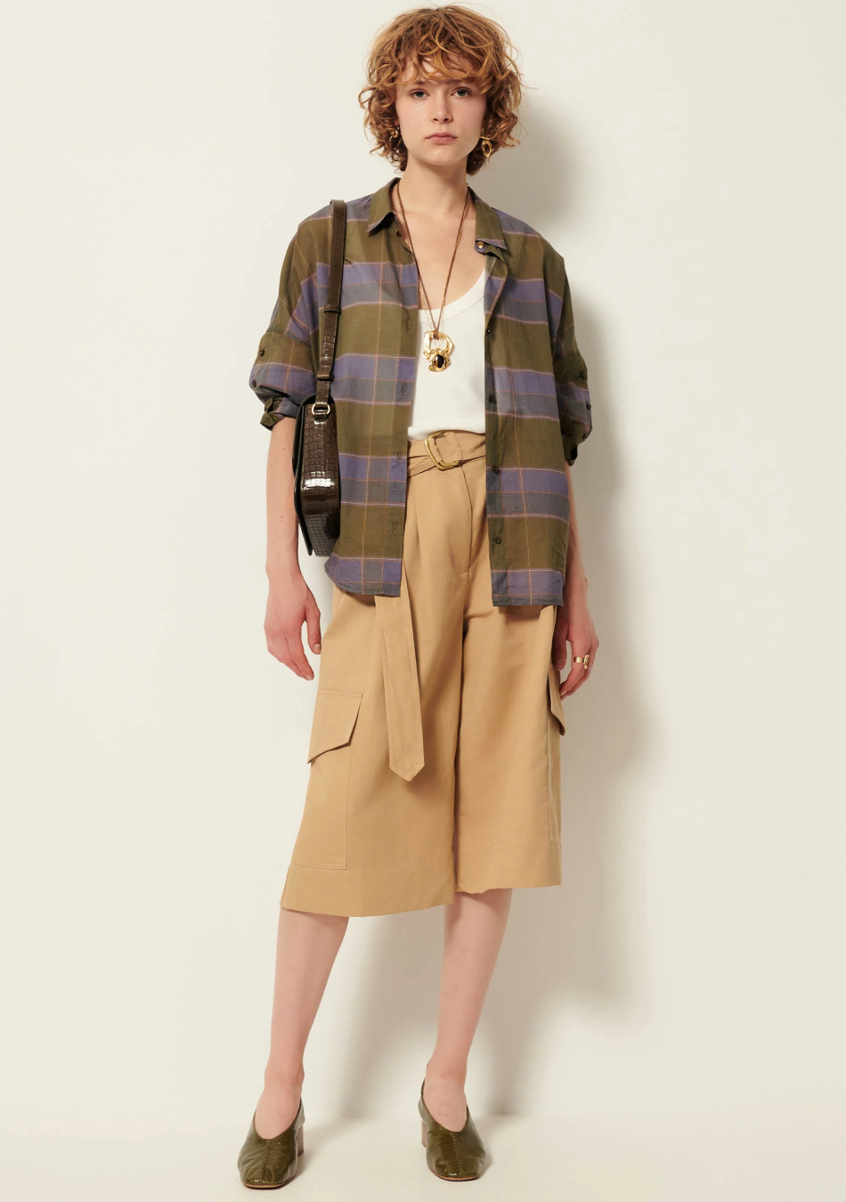 SESSÚN marca francesa de ropa de mujer con un estilo casual, femenino y minimal