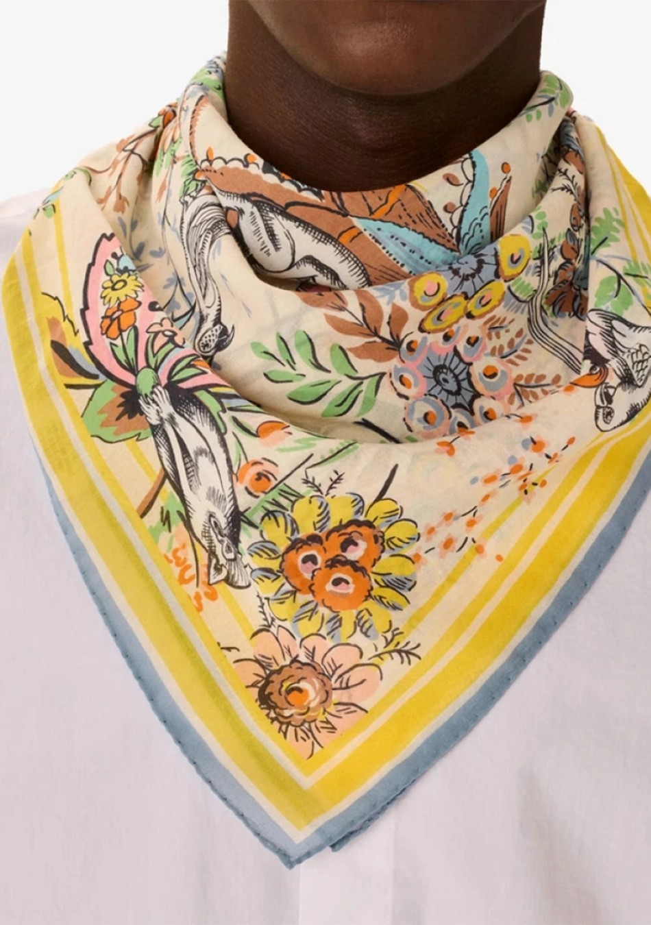 INOUI es una marca que representa sofisticación, minimalismo y carácter. Cada creación está diseñada para personas que valoran l