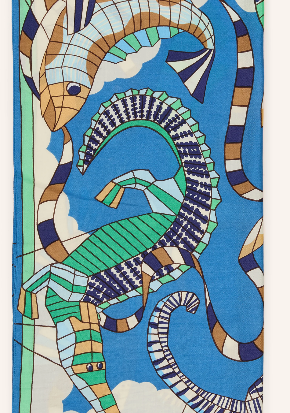 INOUI es una marca que representa sofisticación, minimalismo y carácter. Cada creación está diseñada para personas que valoran l