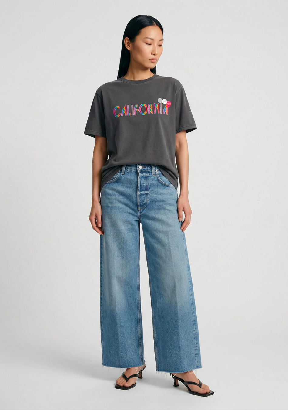 NEWTONE marca francesa de camisetas y sudaderas de estilo  casual con estampados muy gamberros