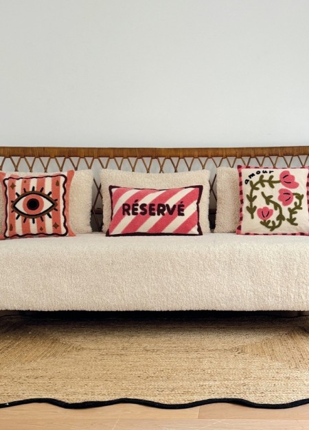 OPJEPT PARIS combina la sofisticación del diseño francés con la máxima calidad en cada producto. Desde accesorios hasta artículo 2