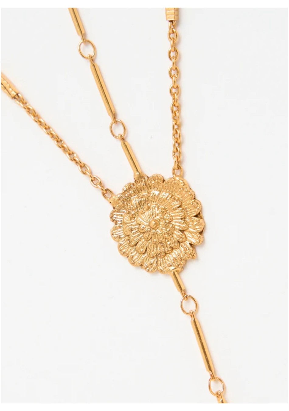 IKKELELE, joyas artesanales hechas a mano con diseño único. Collares, pendientes y anillos sostenibles para cada ocasión.