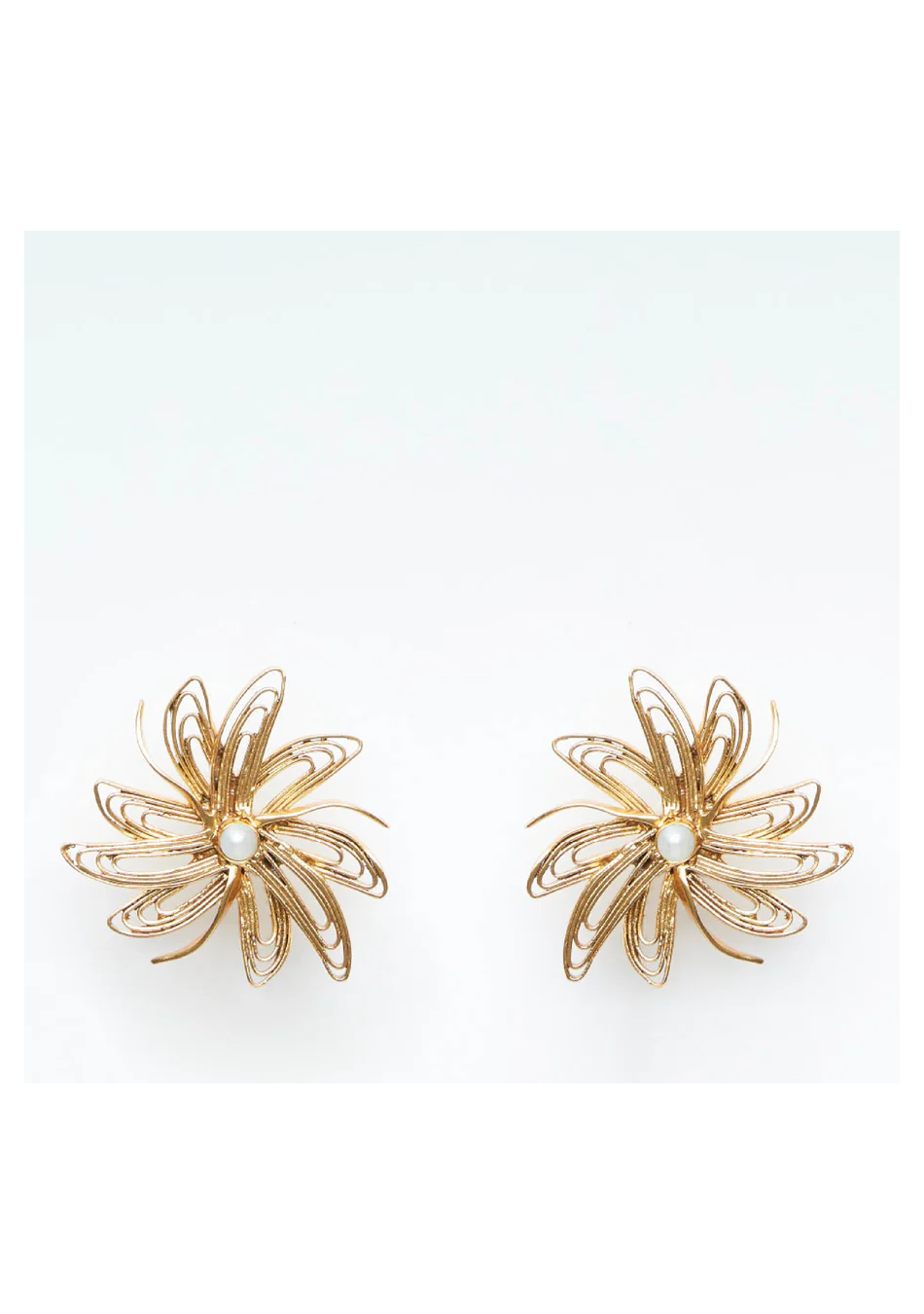 IKKELELE, joyas artesanales hechas a mano con diseño único. Collares, pendientes y anillos sostenibles para cada ocasión.