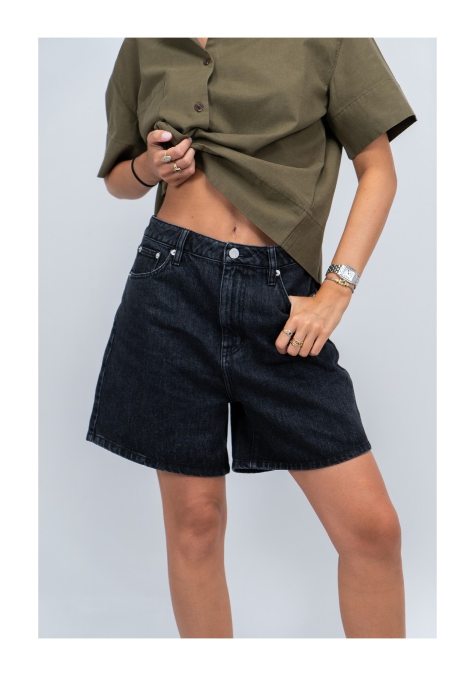 LABDIP marca de jeans de mujer con un estilo casual y femenino