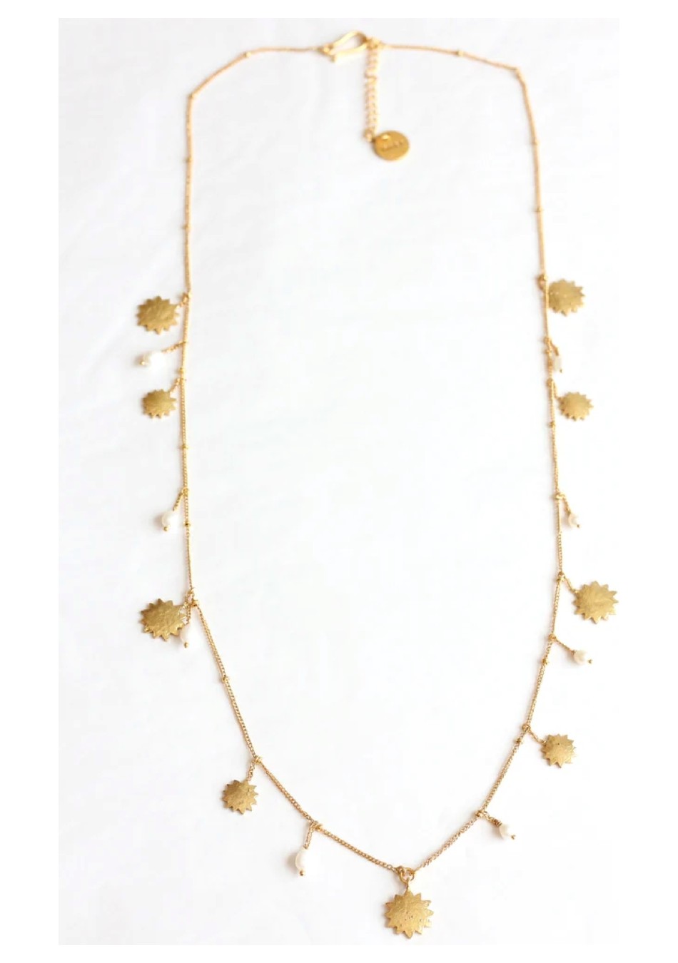 IKKELELE, joyas artesanales hechas a mano con diseño único. Collares, pendientes y anillos sostenibles para cada ocasión.