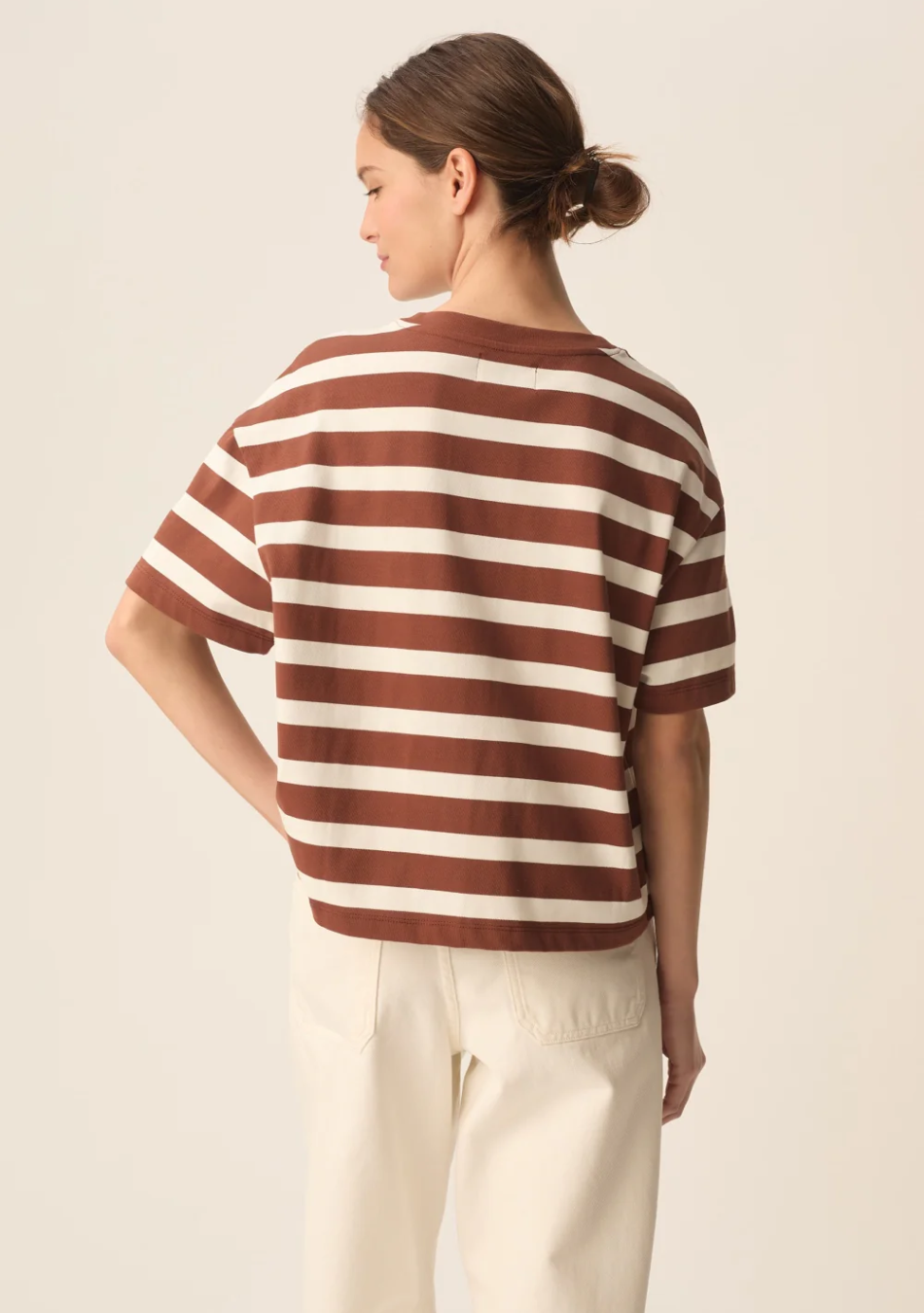 DES PETITS HAUTS marca que refleja la esencia del estilo parisino: femenino, delicado y atemporal.  Destaca por su diseño cuidad