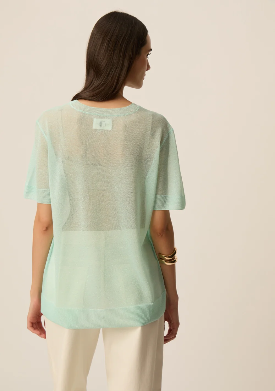 DES PETITS HAUTS marca que refleja la esencia del estilo parisino: femenino, delicado y atemporal.  Destaca por su diseño cuidad