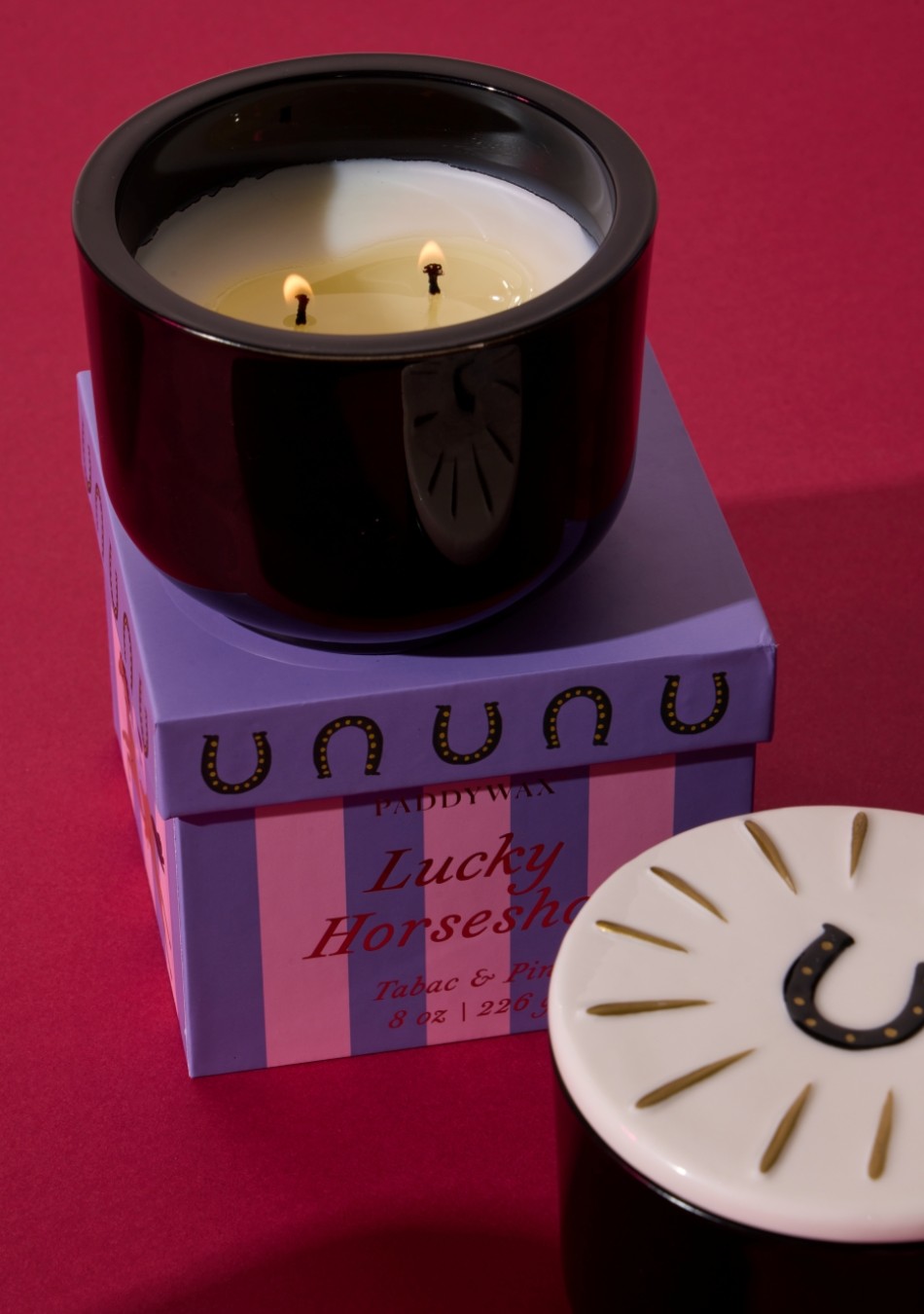 PADDYWAX marca de velas artesanales pensadas para contar historias a través del aroma y el diseño.