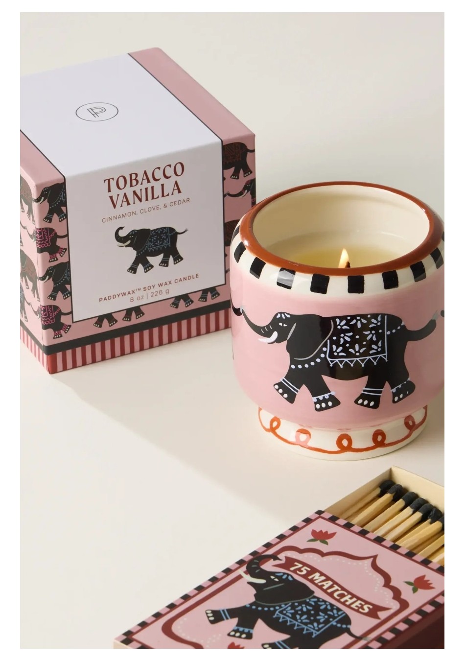 PADDYWAX marca de velas artesanales pensadas para contar historias a través del aroma y el diseño.