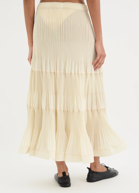 MMEIMEIJ marca de prendas elegantes, femeninas y fabricadas con tejidos de alta calidad que combinan diseño italiano, comodidad 2