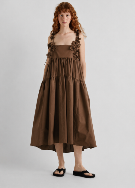 MEI MEIJ marca Italiana de ropa de mujer con un estilo y diseño muy femenino y vanguardista