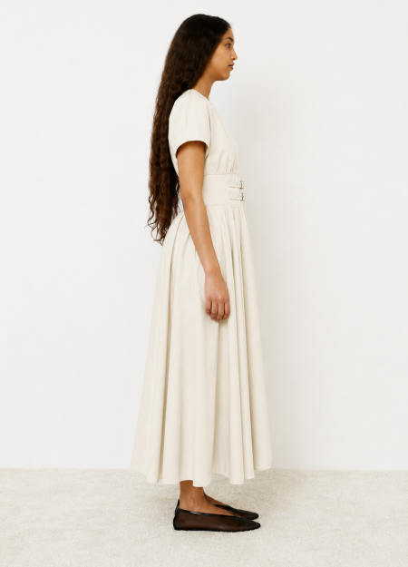 MEI MEIJ marca Italiana de ropa de mujer con un estilo y diseño muy femenino y vanguardista 2