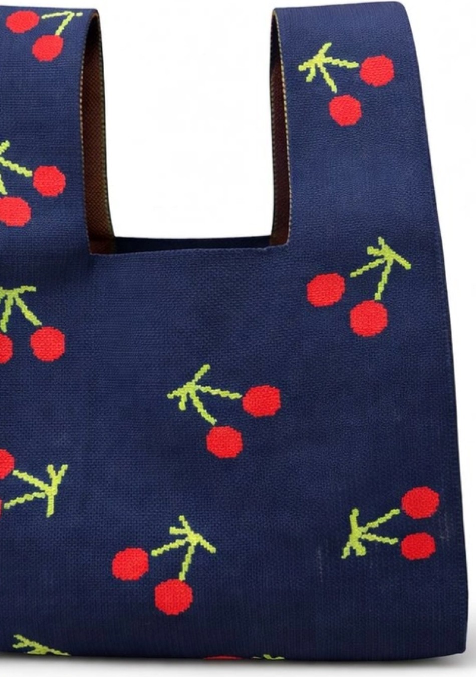 Tokeii Knit Studio combina diseño moderno, tradición textil japonesa y materiales sostenibles en accesorios de punto únicos y fu