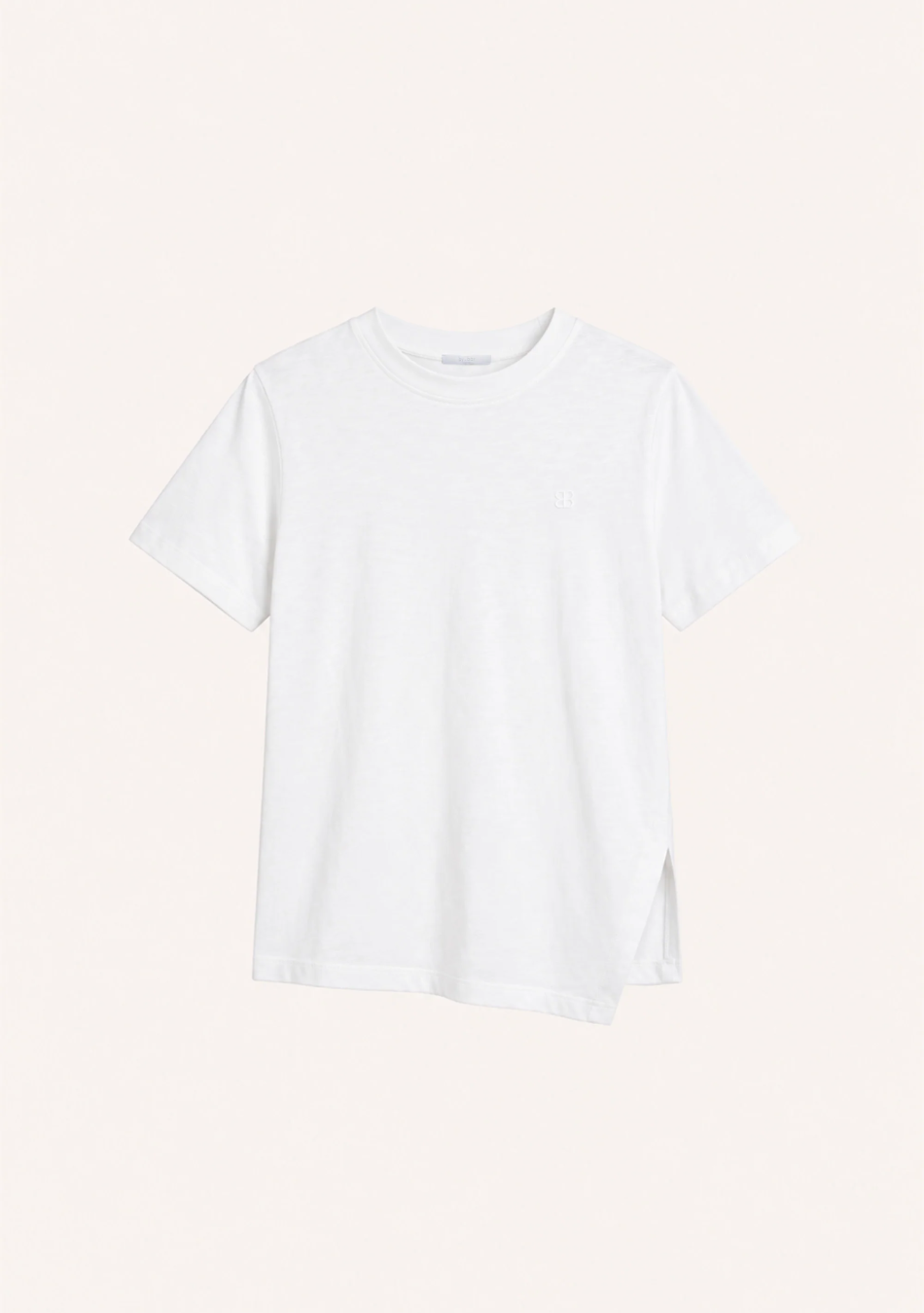 BY BAR marca nórdica de mujer con un estilo casual y dinámico