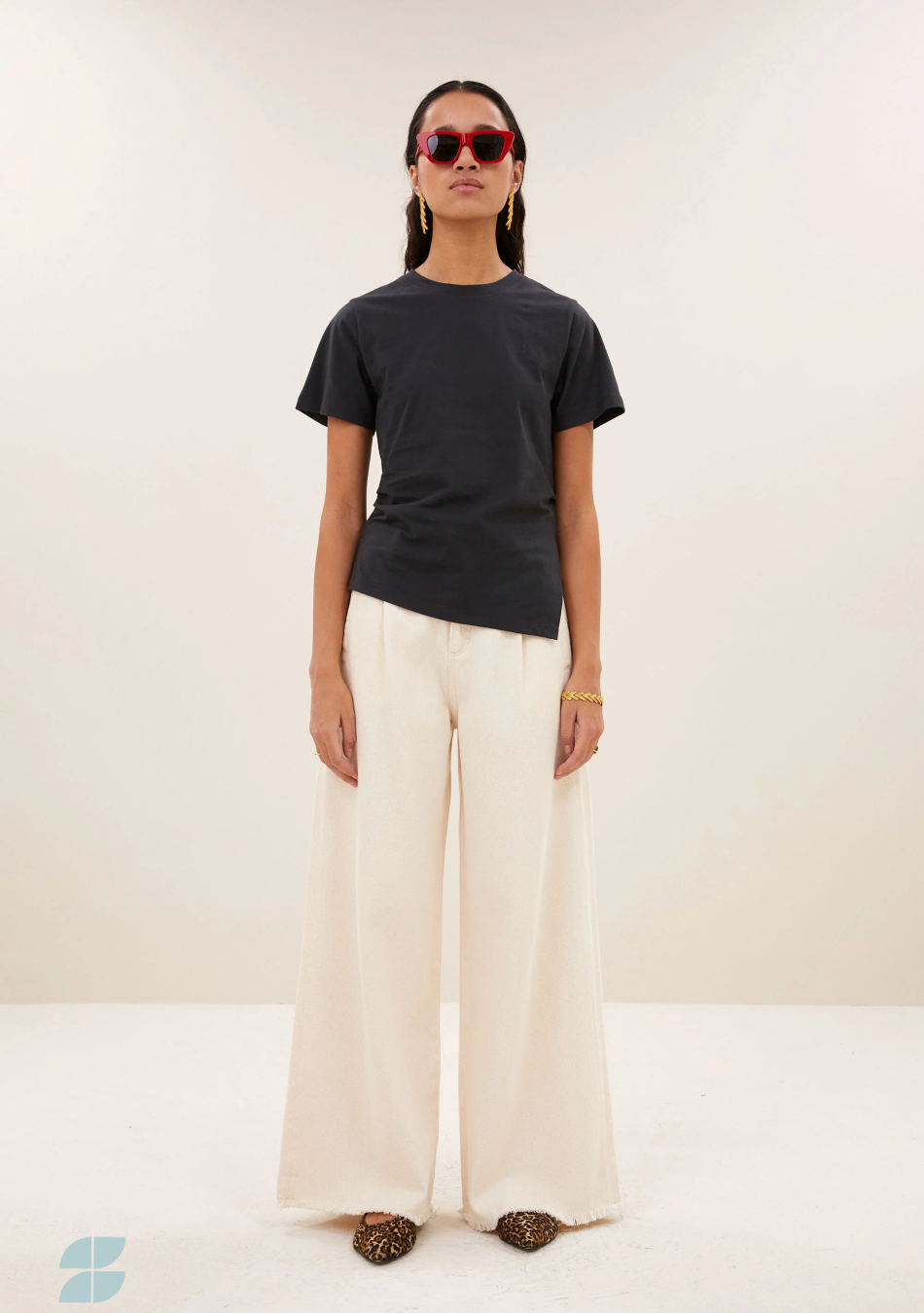 BY BAR marca nórdica de mujer con un estilo casual y dinámico
