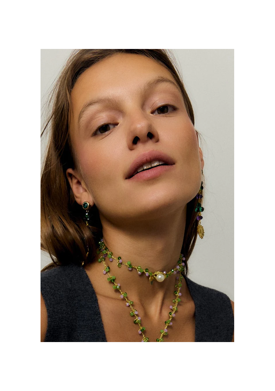 CASHFANA es una marca de joyería artesanal que crea piezas únicas inspiradas en el Mediterráneo.