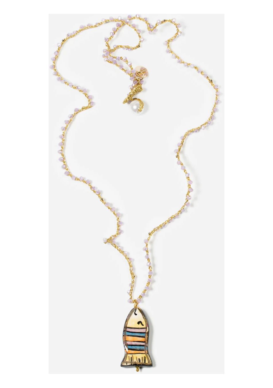 CASHFANA es una marca de joyería artesanal que crea piezas únicas inspiradas en el Mediterráneo.