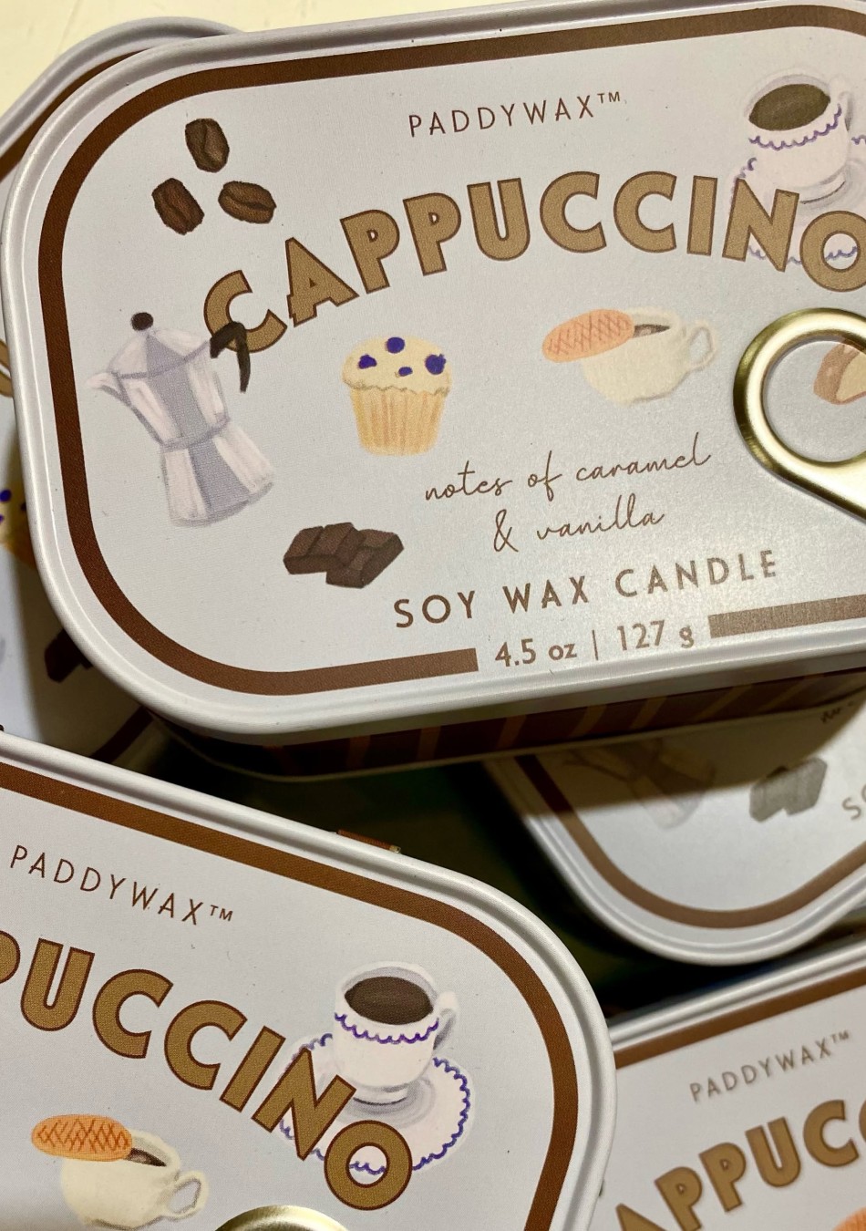 PADDYWAX marca de velas artesanales pensadas para contar historias a través del aroma y el diseño.