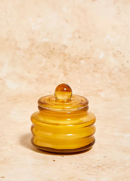 PADDYWAX marca de velas artesanales pensadas para contar historias a través del aroma y el diseño.