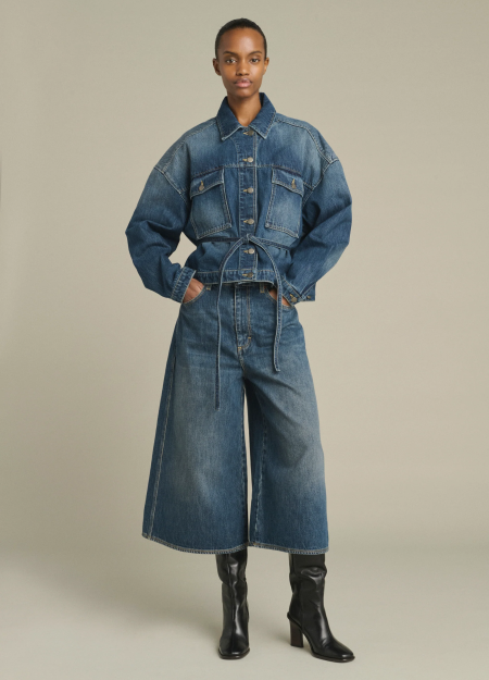 SOEUR es una marca francesa de moda femenina que combina elegancia, sencillez y un estilo contemporáneo 2