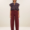 BY BAR marca nórdica de mujer con un estilo casual y dinámico