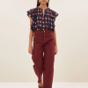 BY BAR marca nórdica de mujer con un estilo casual y dinámico