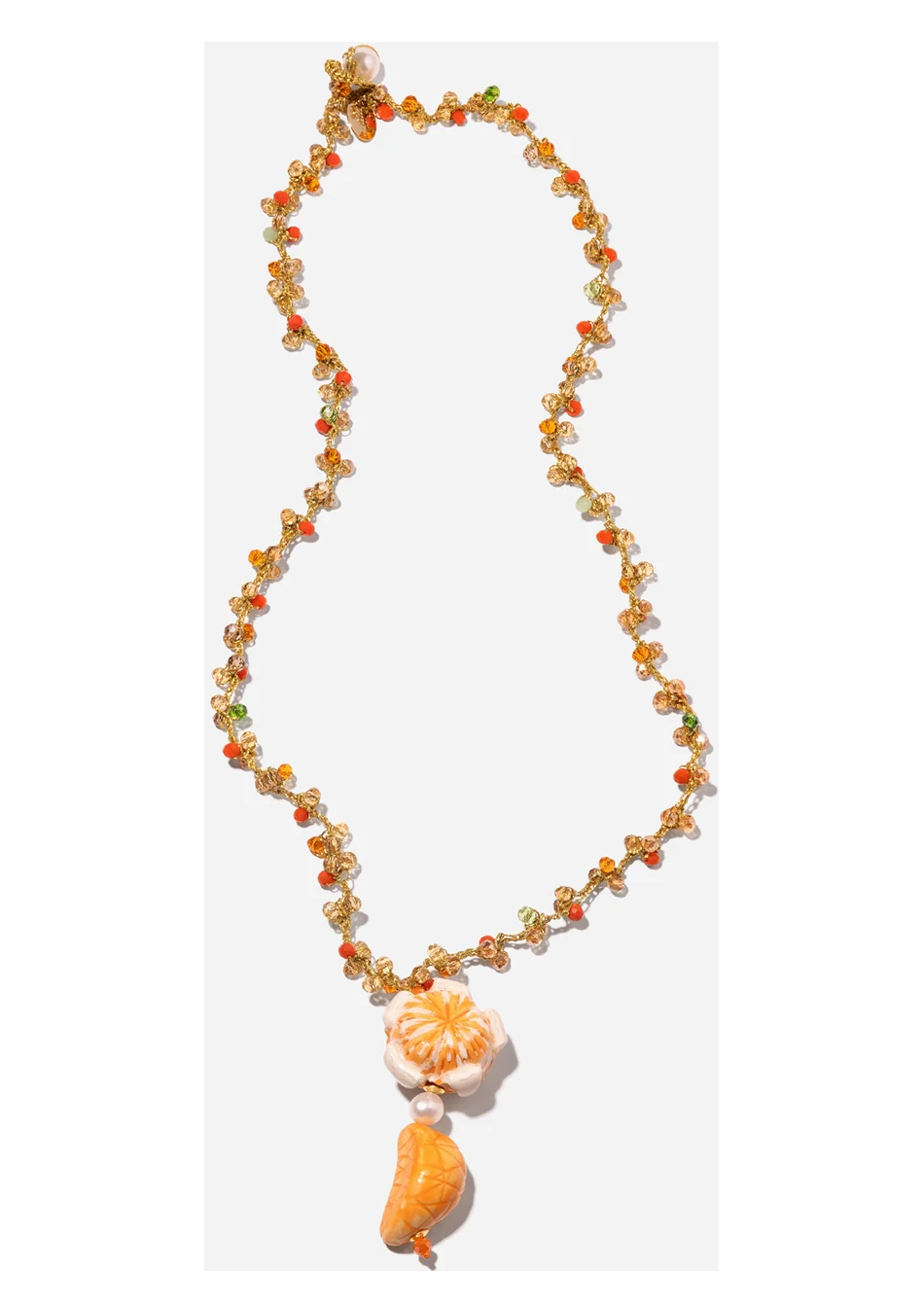 CASHFANA es una marca de joyería artesanal que crea piezas únicas inspiradas en el Mediterráneo.