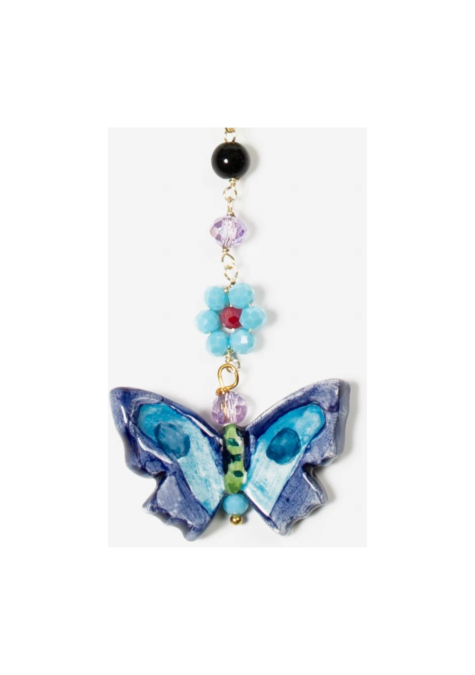 CASHFANA es una marca de joyería artesanal que crea piezas únicas inspiradas en el Mediterráneo.