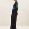 BY BAR marca nórdica de mujer con un estilo casual y dinámico