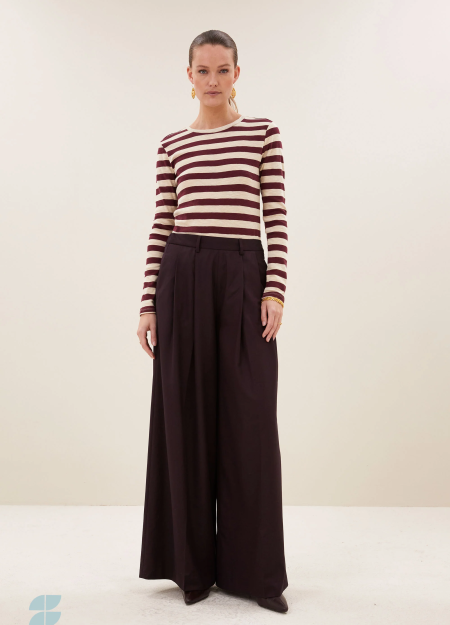 BY BAR marca nórdica de mujer con un estilo casual y dinámico 2