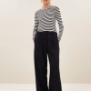BY BAR marca nórdica de mujer con un estilo casual y dinámico