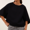 BY BAR marca nórdica de mujer con un estilo casual y dinámico