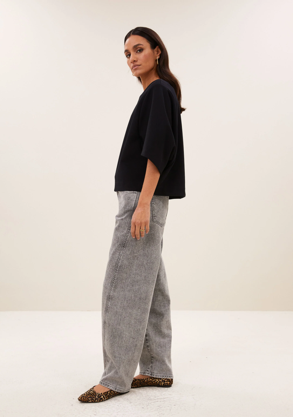 BY BAR marca nórdica de mujer con un estilo casual y dinámico