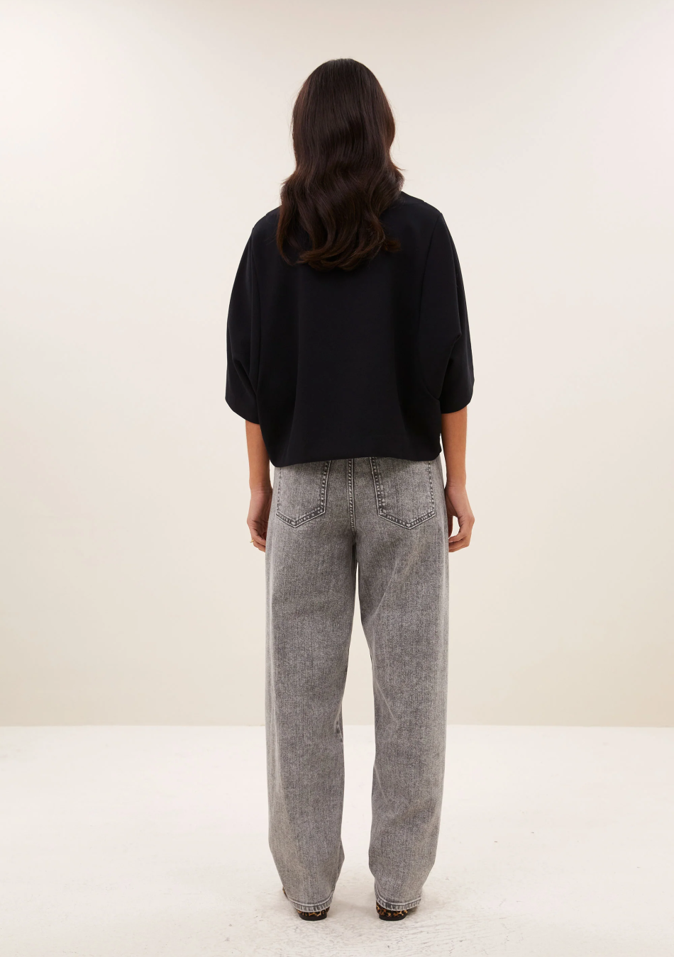 BY BAR marca nórdica de mujer con un estilo casual y dinámico