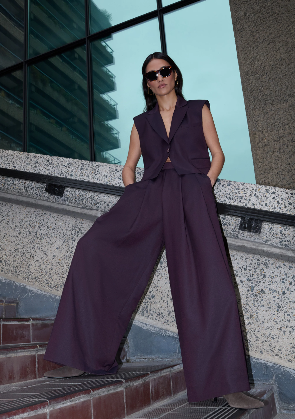 BY BAR marca nórdica de mujer con un estilo casual y dinámico