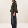 BY BAR marca nórdica de mujer con un estilo casual y dinámico