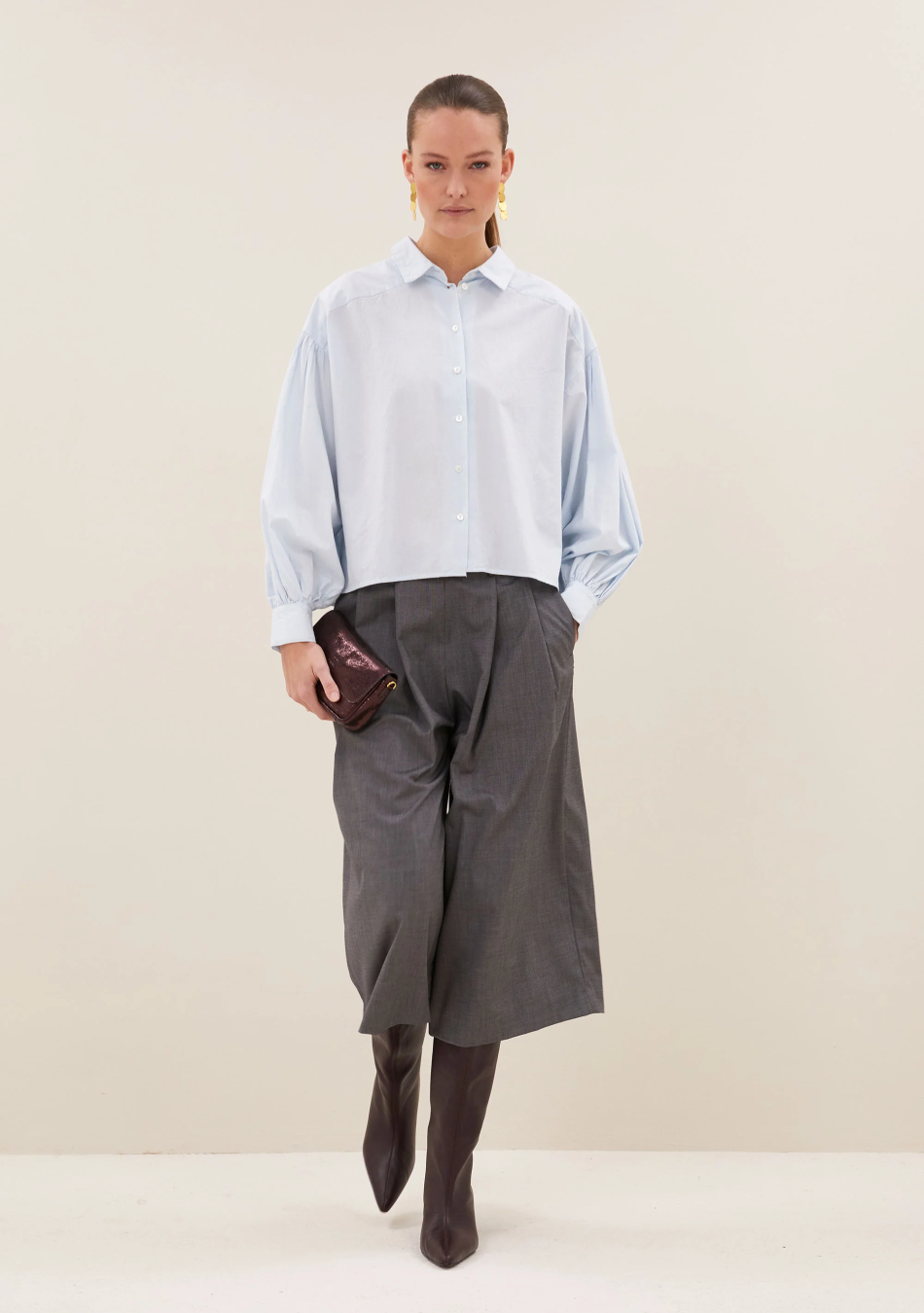 BY BAR marca nórdica de mujer con un estilo casual y dinámico