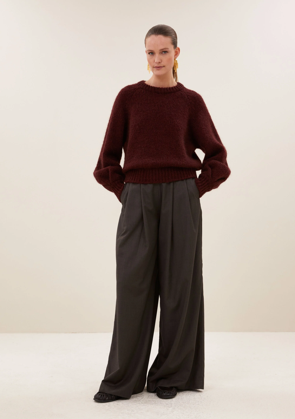 BY BAR marca nórdica de mujer con un estilo casual y dinámico
