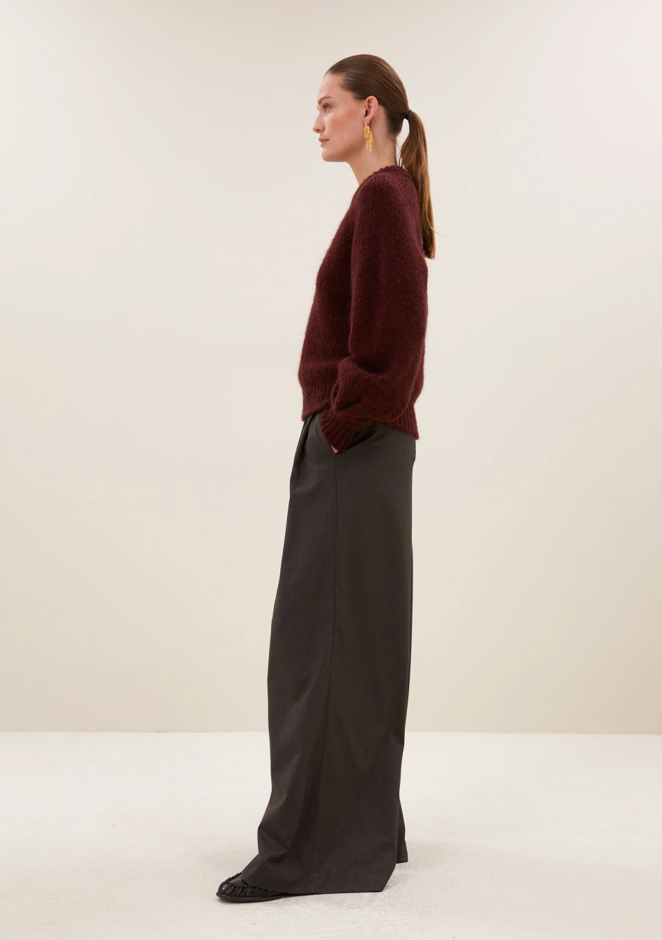 BY BAR marca nórdica de mujer con un estilo casual y dinámico