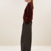 BY BAR marca nórdica de mujer con un estilo casual y dinámico