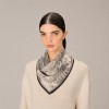 INOUI es una marca que representa sofisticación, minimalismo y carácter. Cada creación está diseñada para personas que valoran l