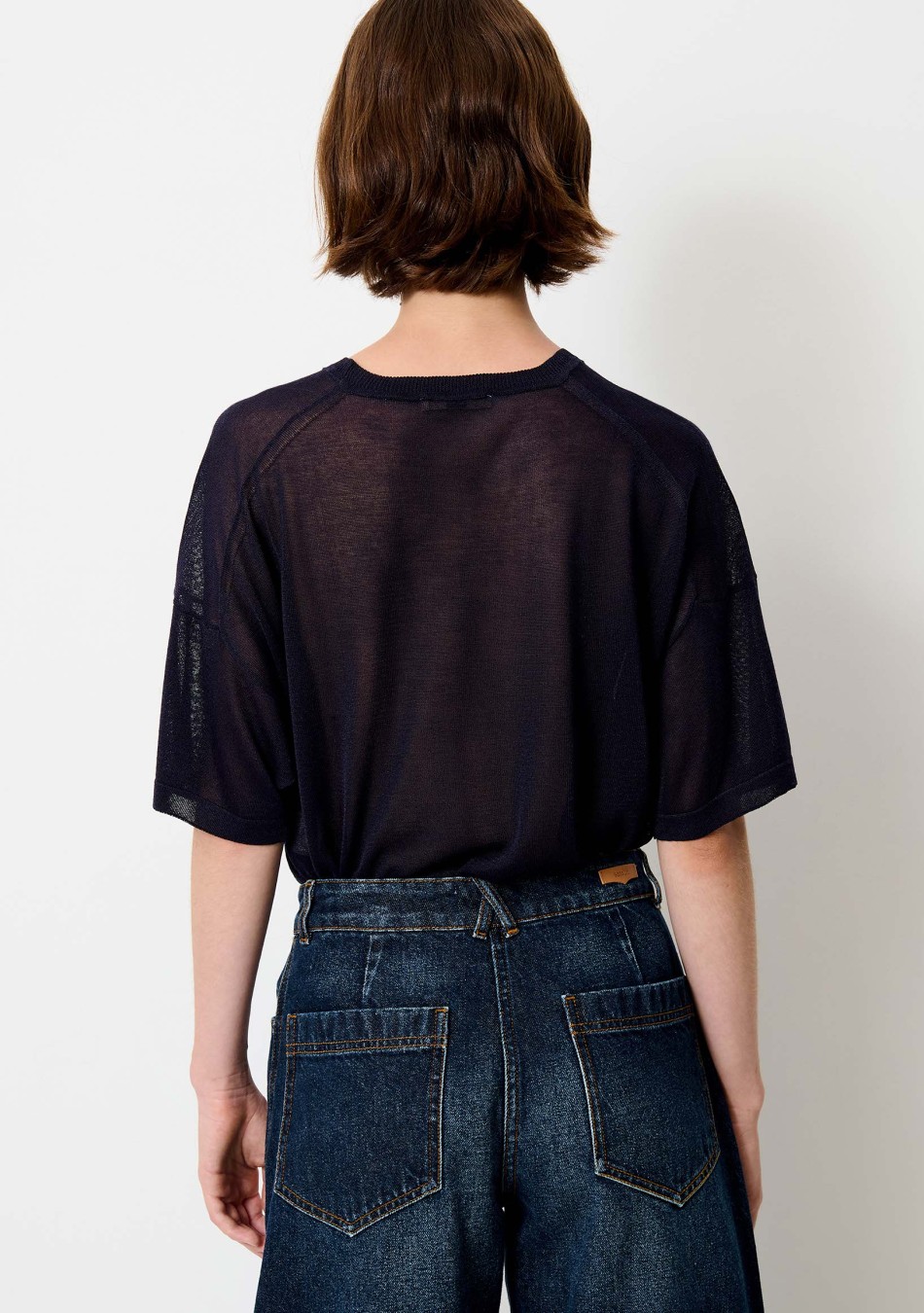 SESSÚN marca francesa de ropa de mujer con un estilo casual, femenino y minimal