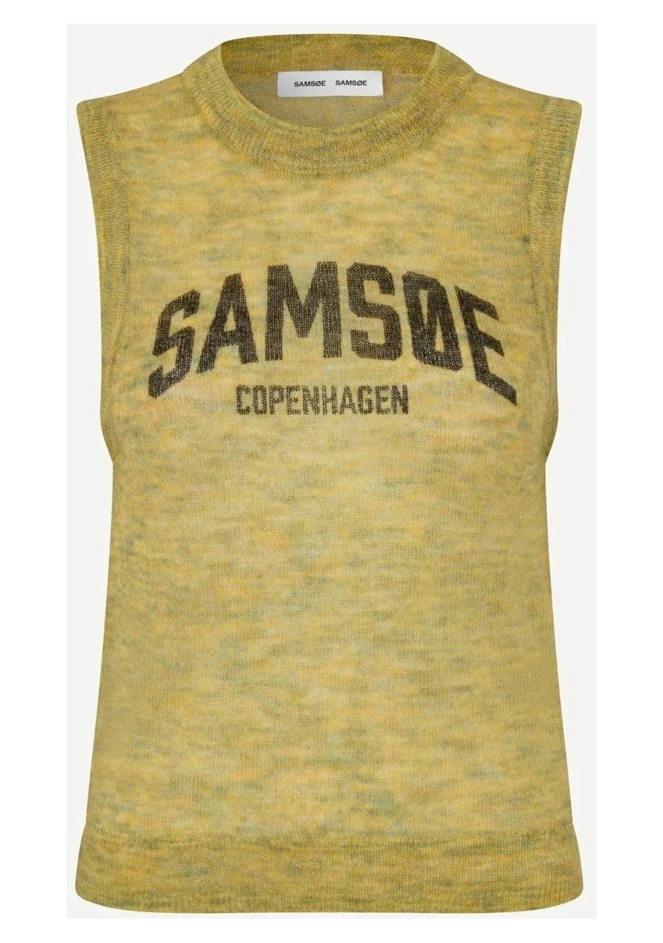 SAMSOE SAMSOE marca de moda escandinava con un diseño contemporáneo y minimalista.