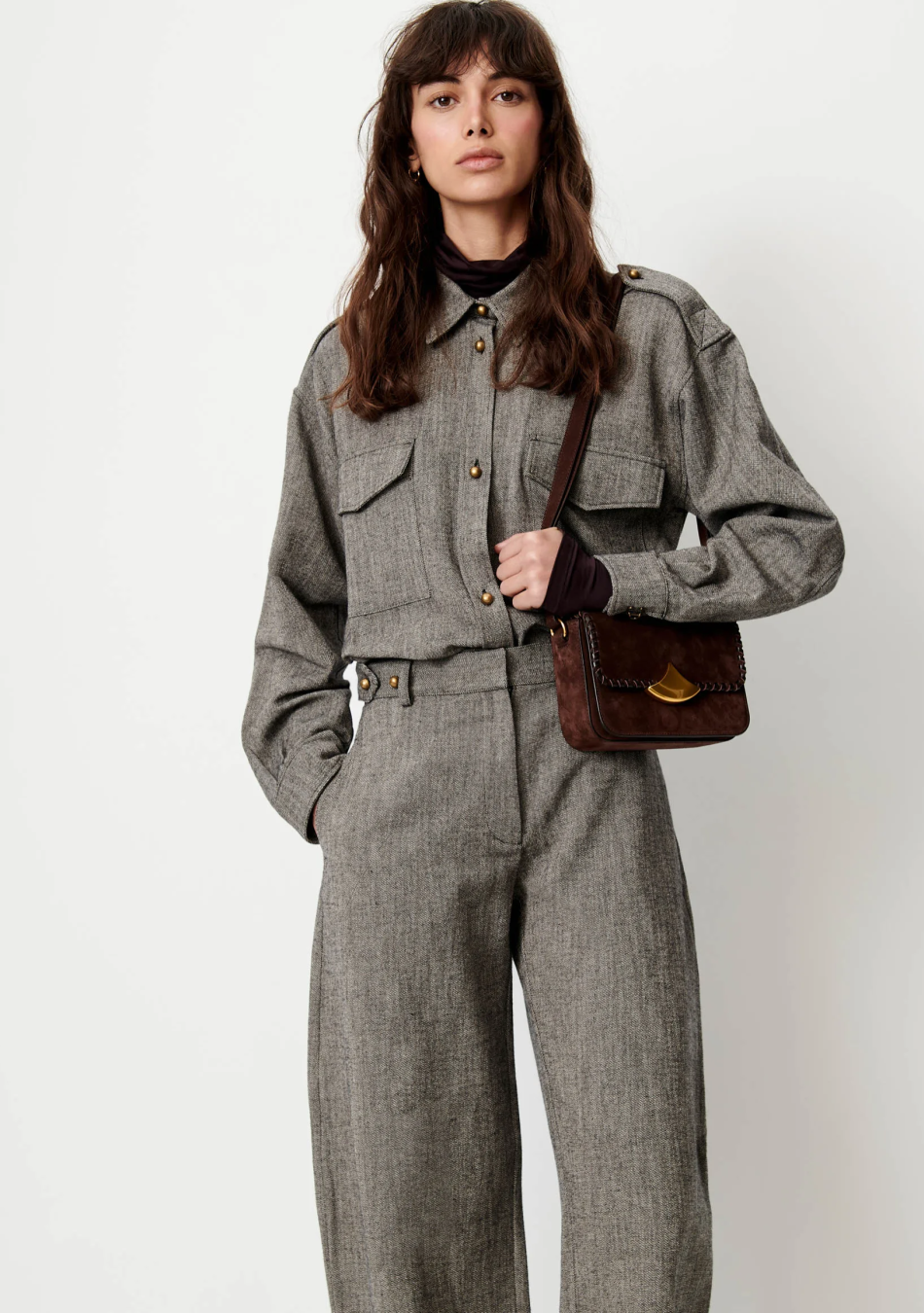 SESSÚN marca francesa de ropa de mujer con un estilo casual, femenino y minimal